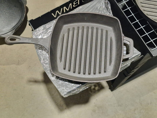 Cast iron pan GRILL 25*25 cm with handle